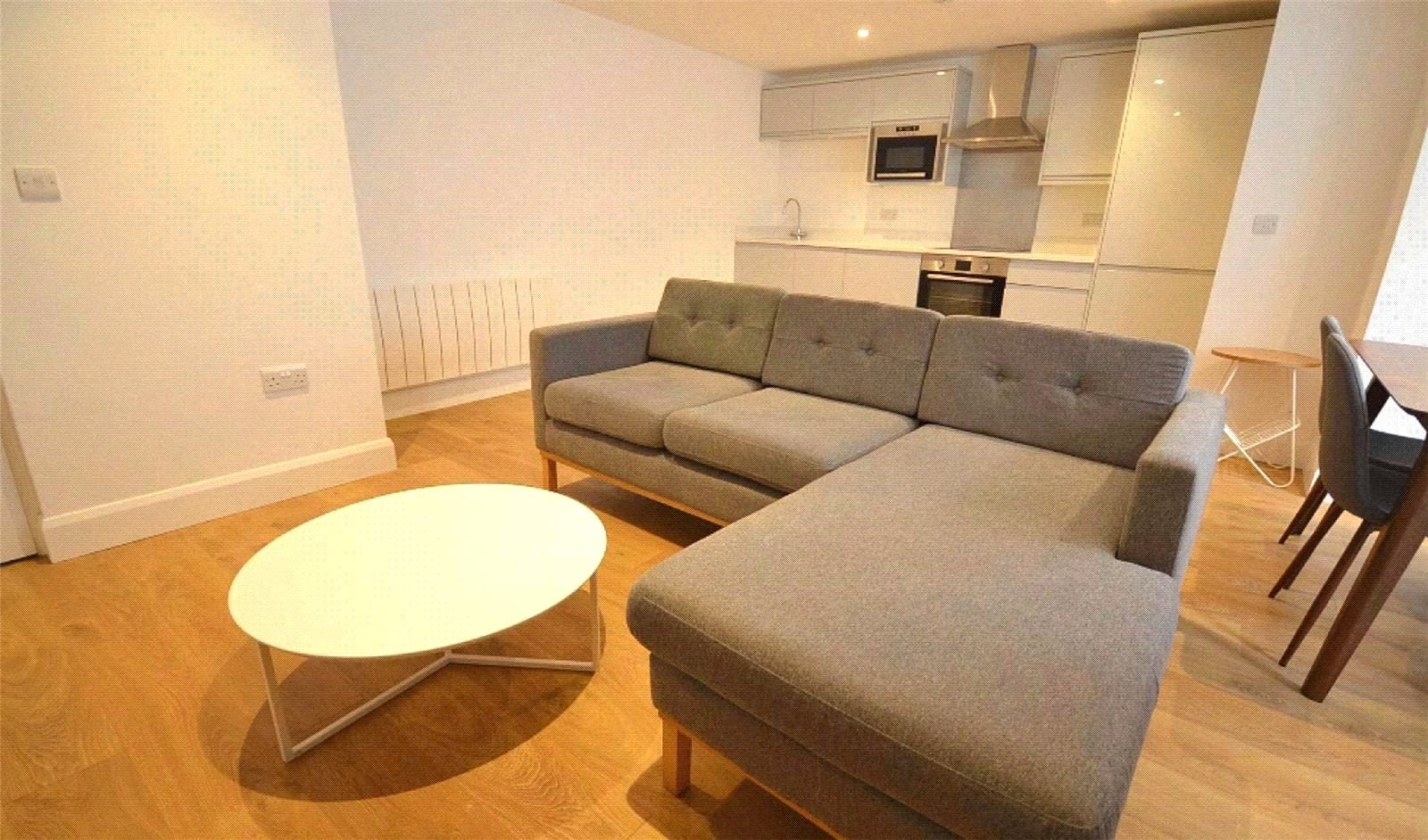Flat Abberton Road in Manchester