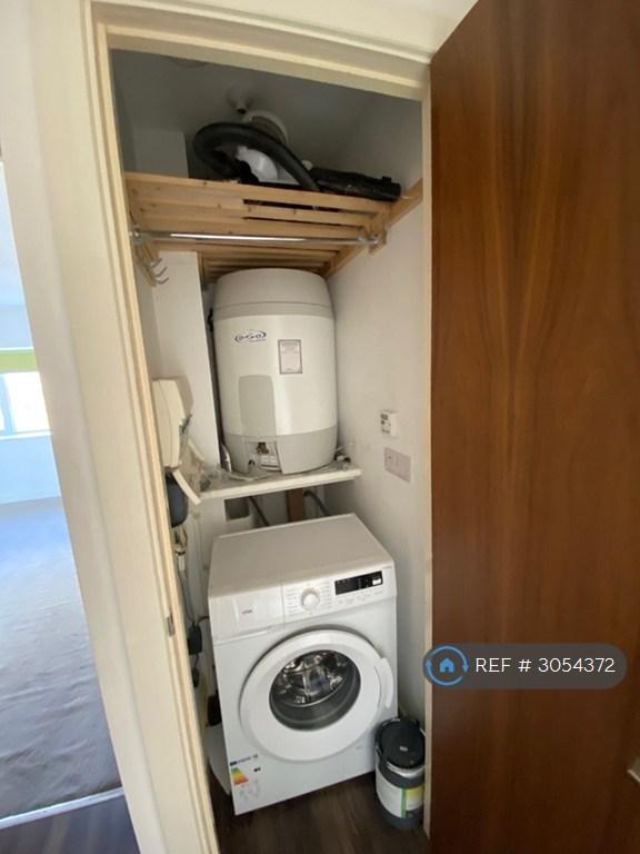 Flat Blackthorn Road in Worcester