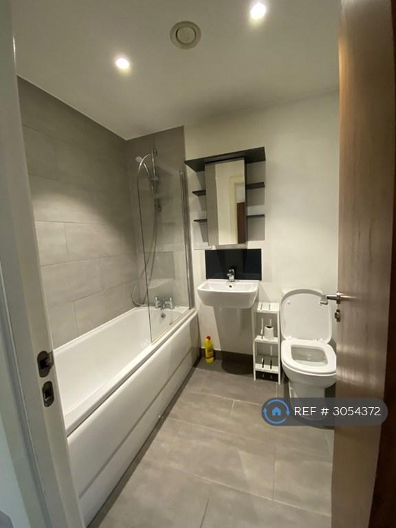 Flat Blackthorn Road in Worcester