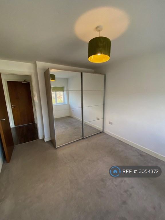 Flat Blackthorn Road in Worcester