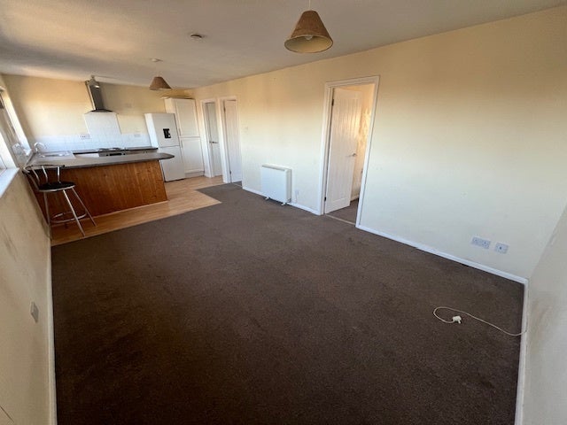 Flat Sturry Road in Canterbury
