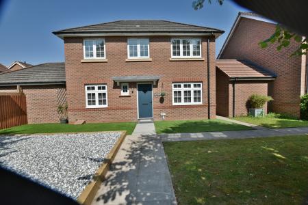 House Lambourne Court in Stansty