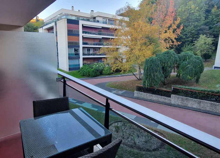Flat Rue des Fontaines in Sèvres
