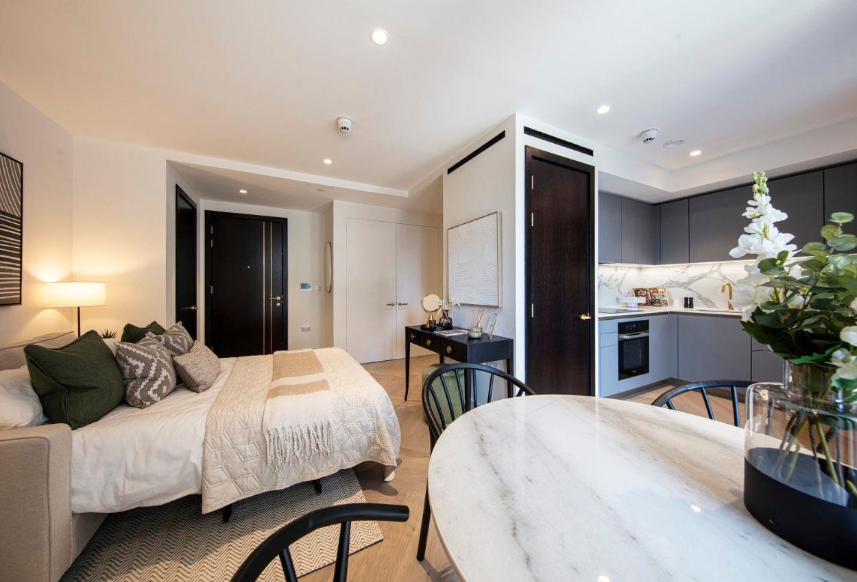 Flat Park Street in Greater London