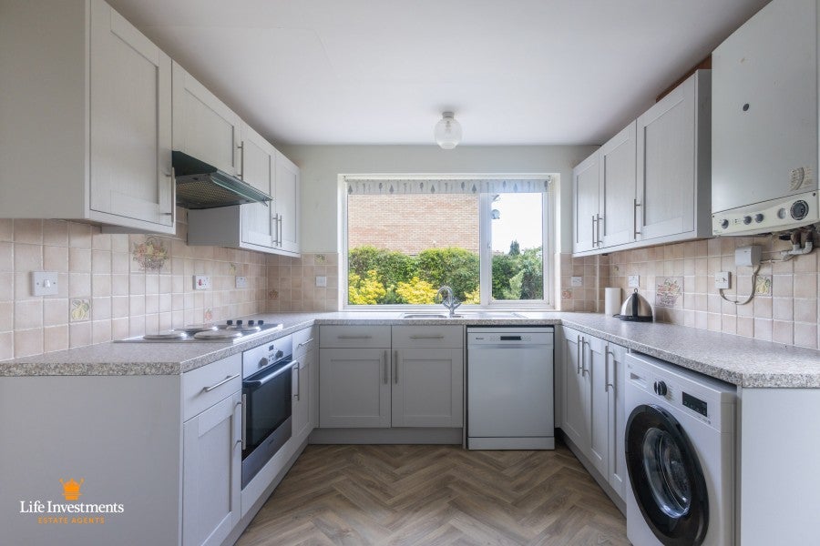 House Bilton Lane in Rugby