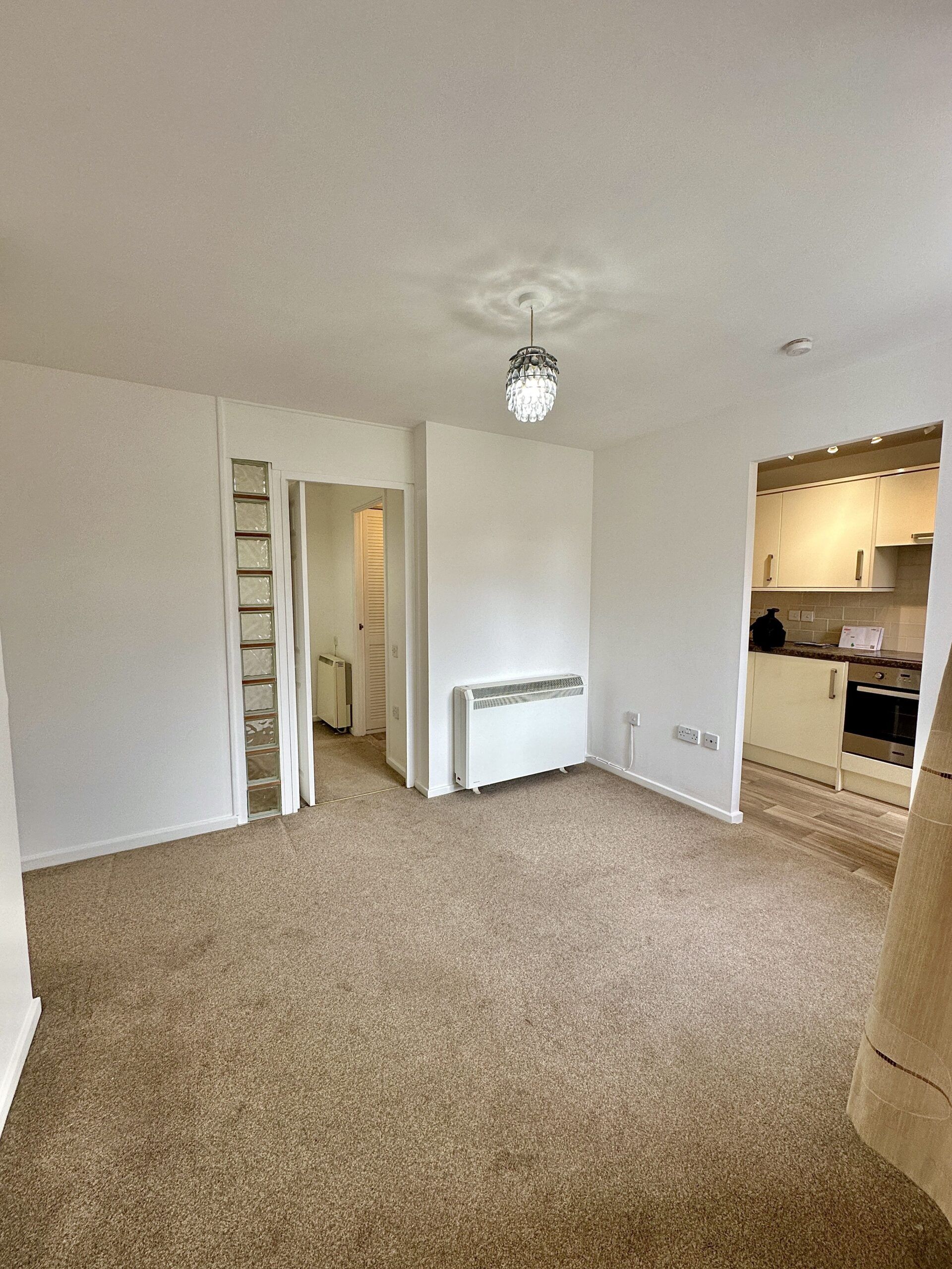 Flat Ellan Hay Road in Bradley Stoke