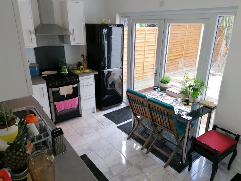 Room Kirton Road in Greater London