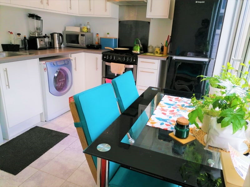 Room Kirton Road in Greater London