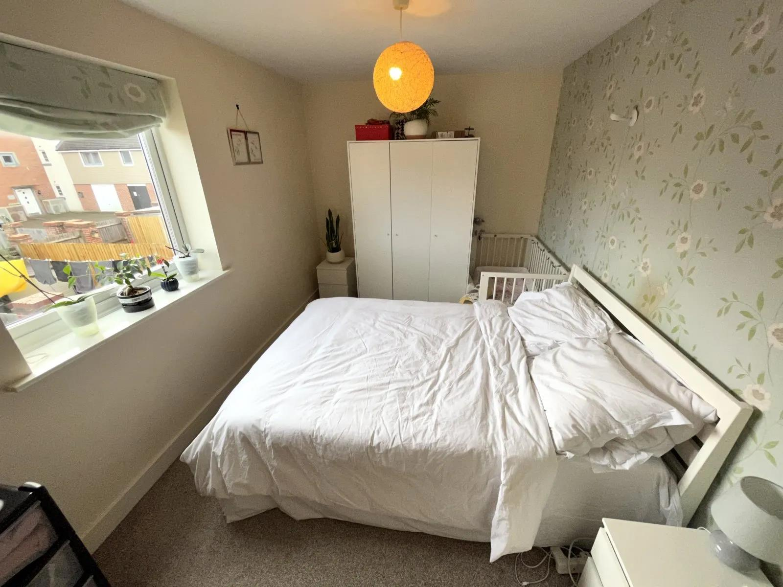 Flat Merryweather Way in Basingstoke and Deane