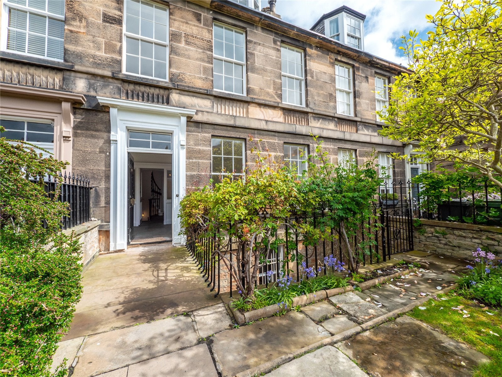 House Ann Street in City of Edinburgh