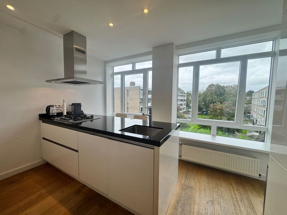 Appartement te huur: Parelmoerhorst 122, 'S-Gravenhage