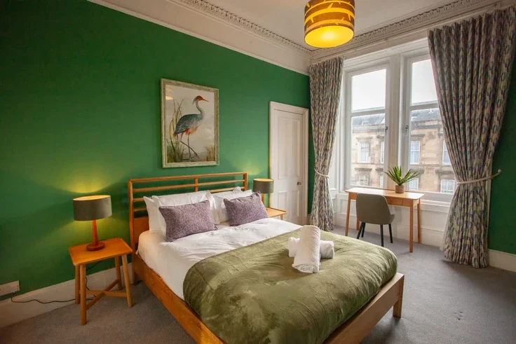 Flat Sauchiehall Street in Glasgow
