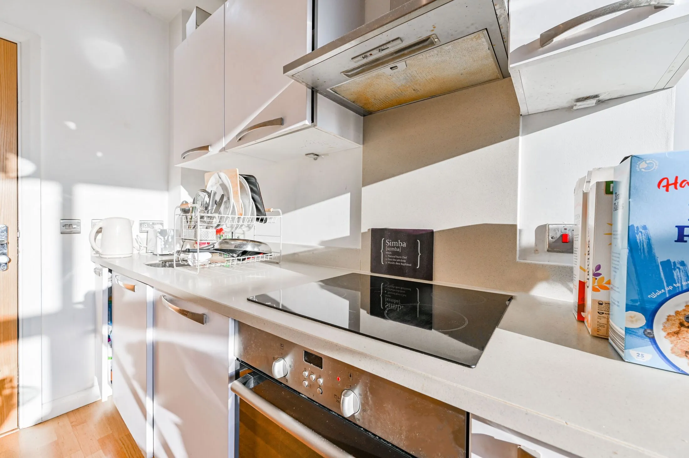 Flat Northolt Road in Greater London