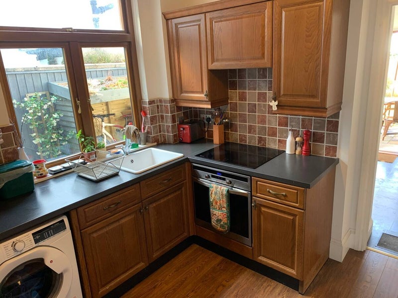 Room Beauley Road in Bristol
