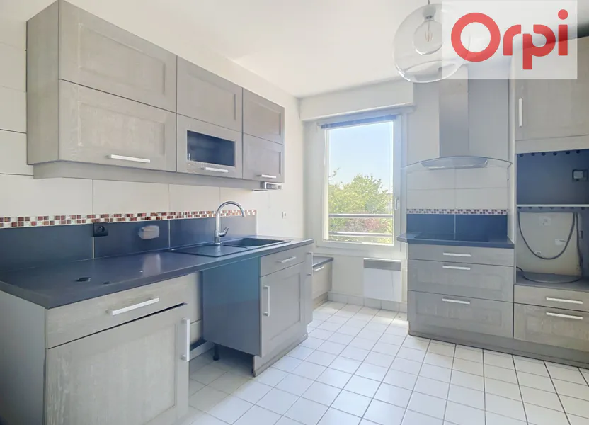 Appartement Rue Guy Môquet à Choisy-le-Roi
