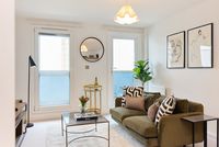 Flat Chatham Place in Greater London