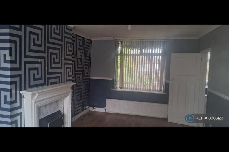 House Avonlea Road in Tameside
