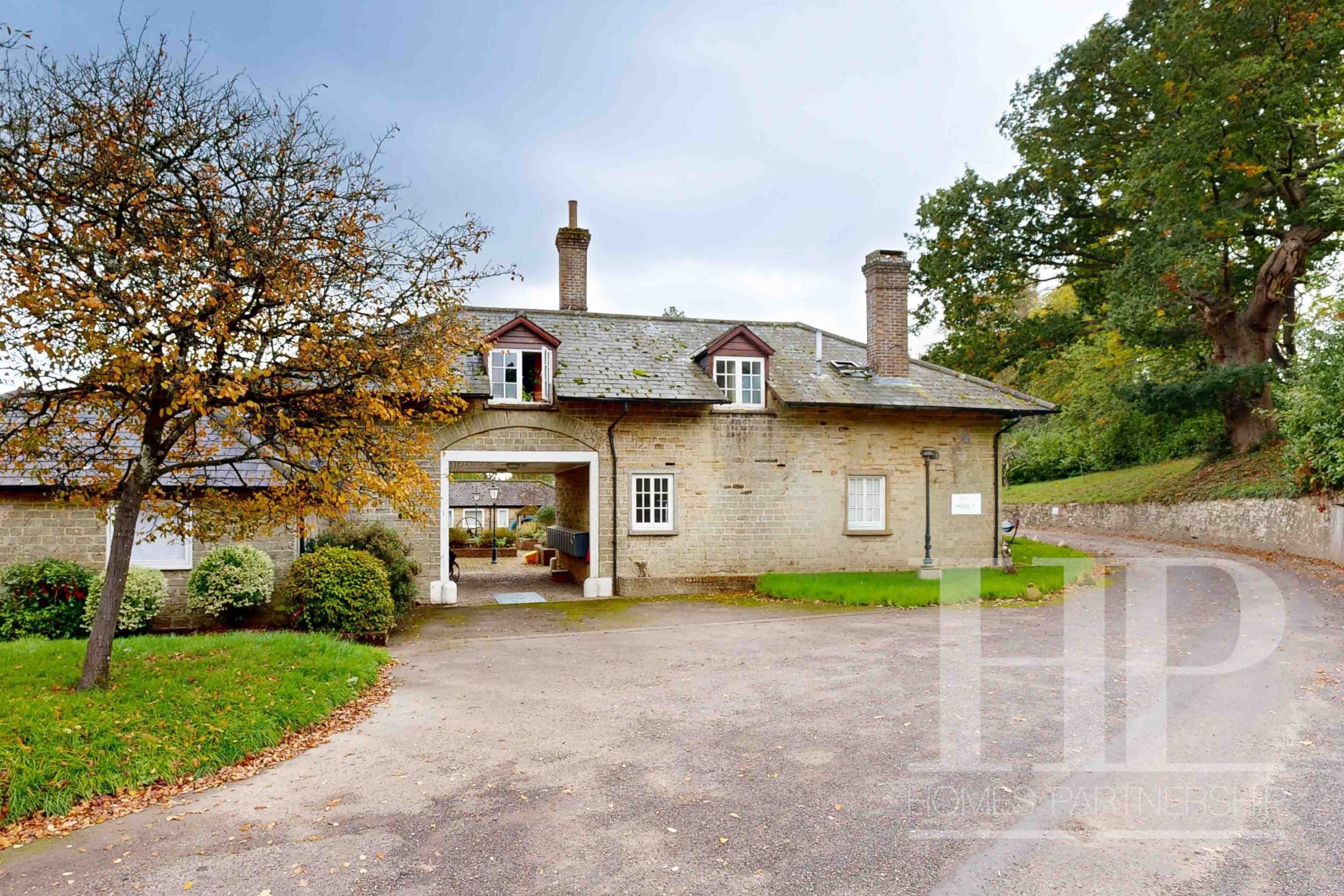 Flat Brantridge Park Drive in Mid Sussex