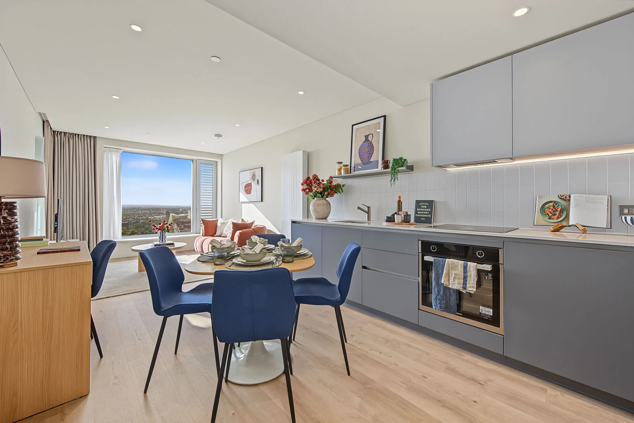 Flat Elephant and Castle in Greater London