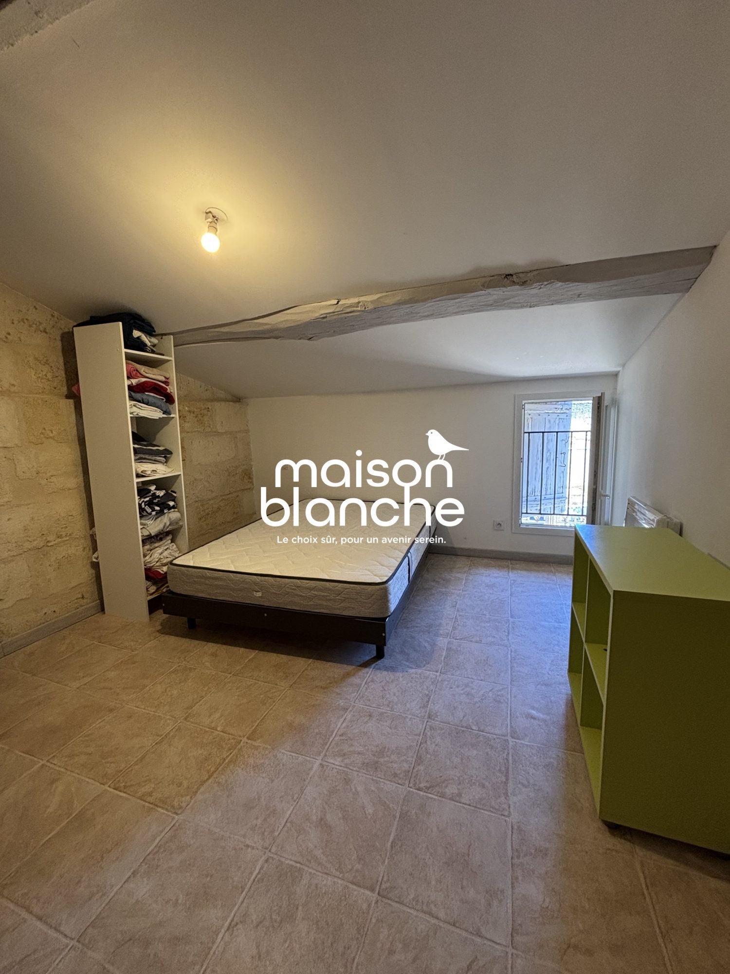 Flat Avenue de la République in Saint-Médard-de-Guizières