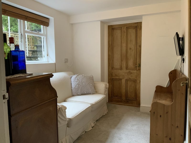 Room Tabor Road in Greater London