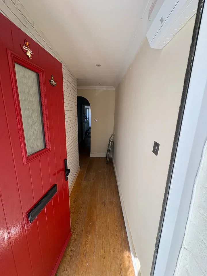 House Alpha Road in Greater London