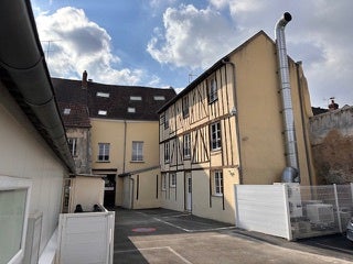 Appartement Rue du Bon Accueil à Crécy-la-Chapelle