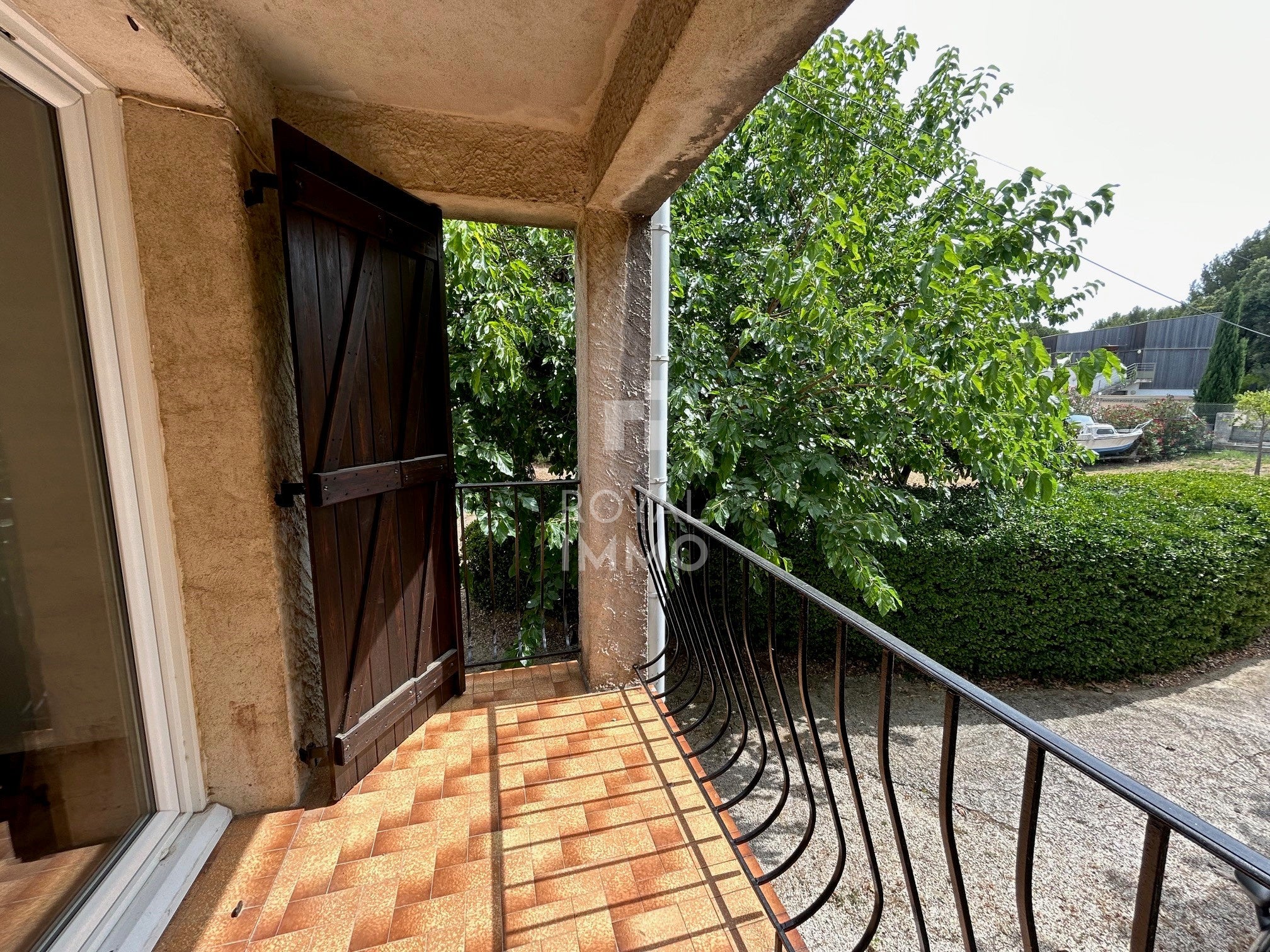 House Chemin de l'Artaude in Le Pradet