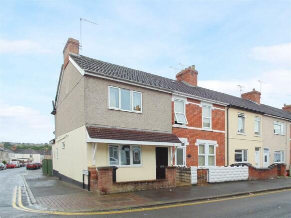 House Dean Street in Swindon