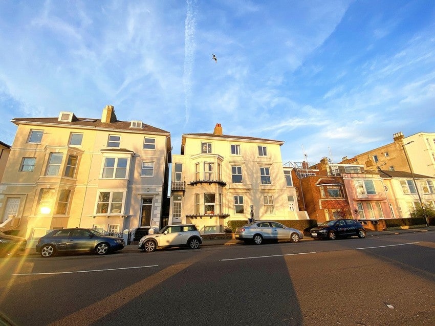 Flat Ladies Mile in Portsmouth