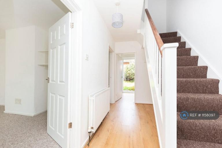 House Glentanner Way in Greater London