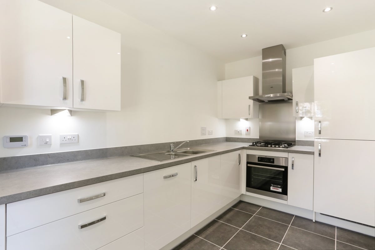 House Mellish Close in Greater London