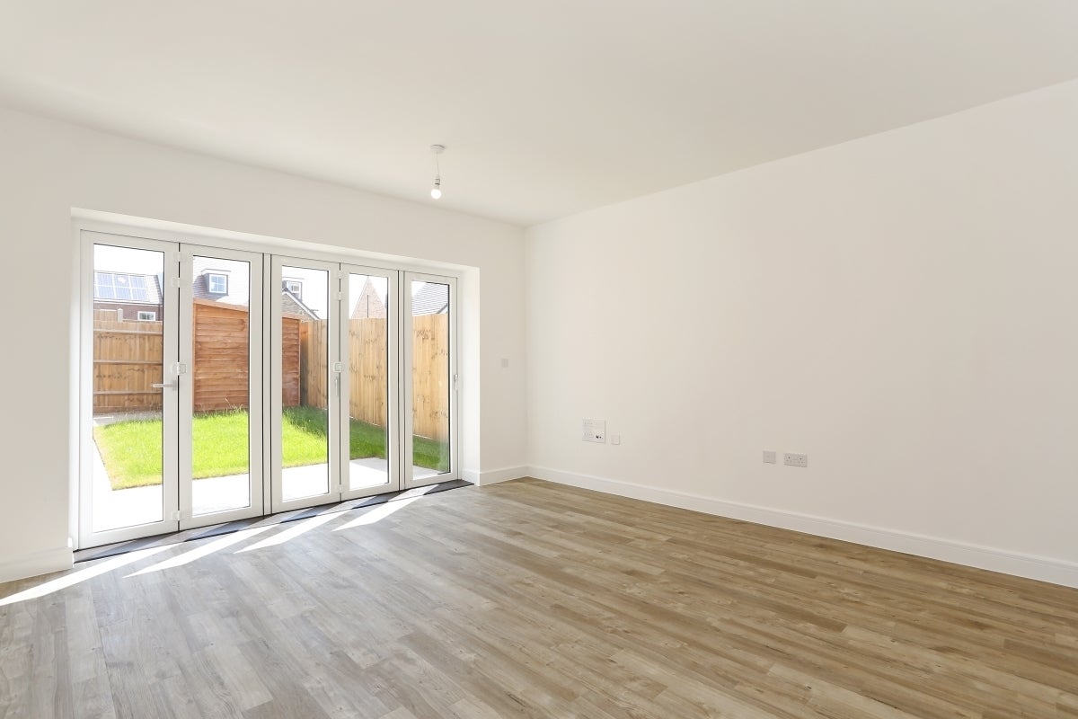 House Mellish Close in Greater London