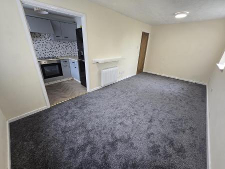 Flat Warwick Road in Birmingham