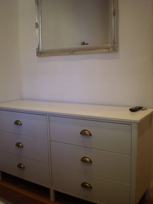 Room Grange Road in Greater London