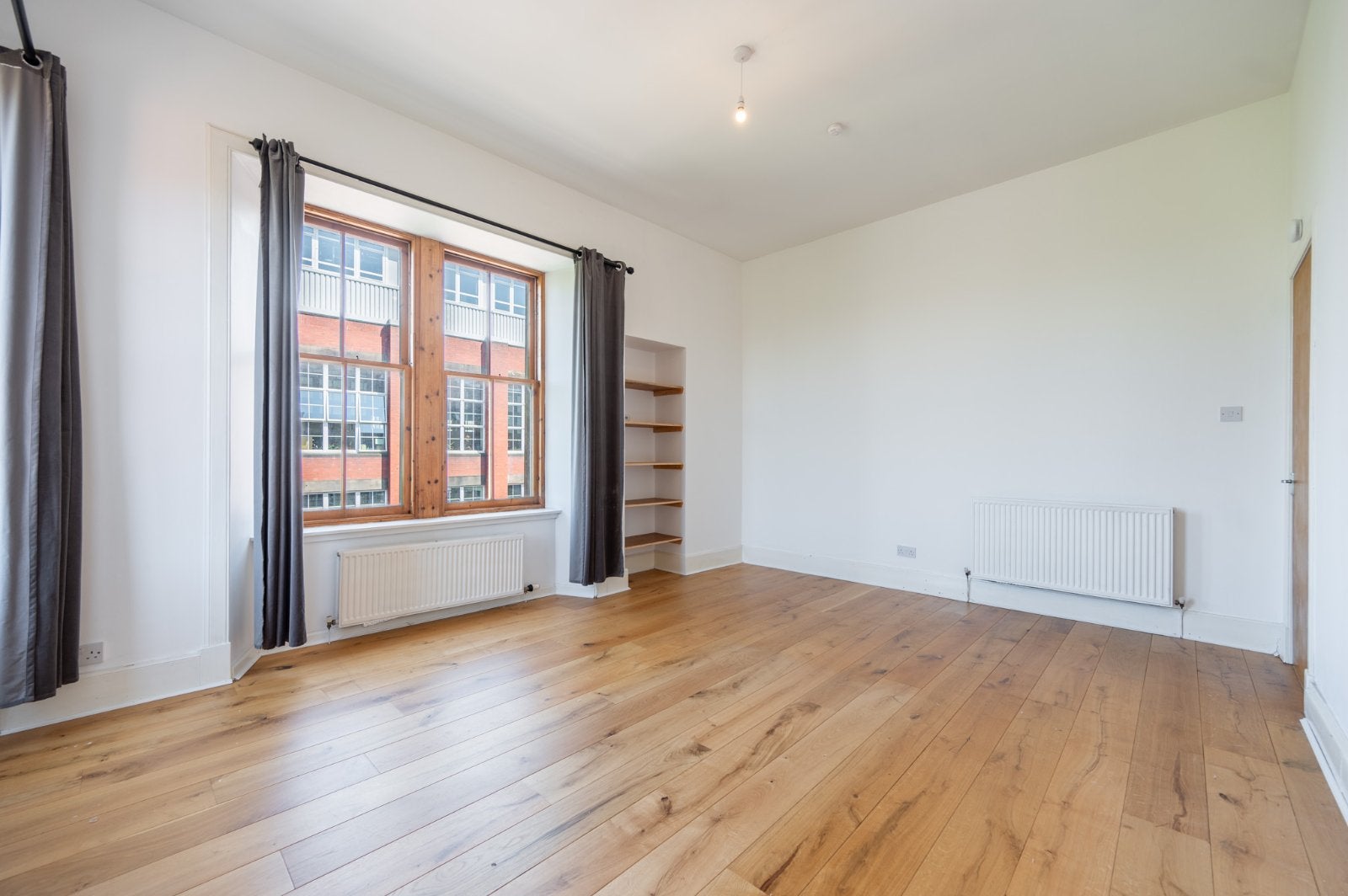 Flat West Graham Street in Glasgow
