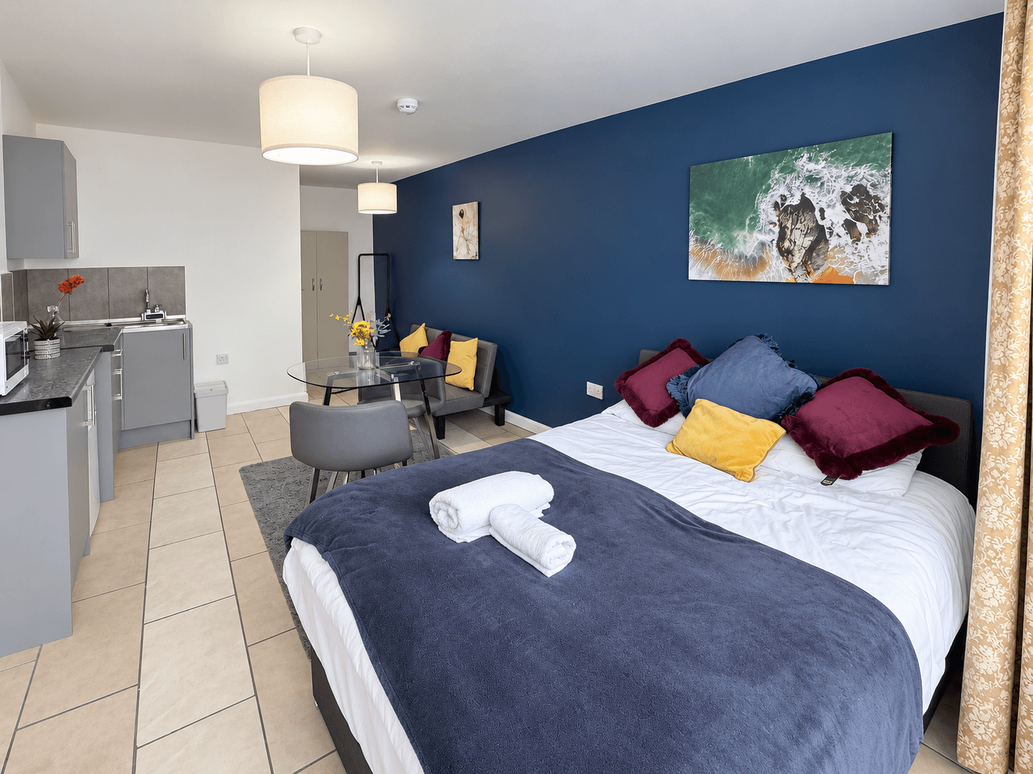 Room Stratford Road in London