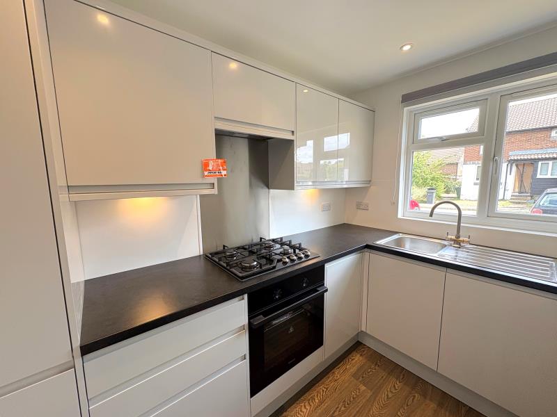 House Colburn Crescent in Guildford