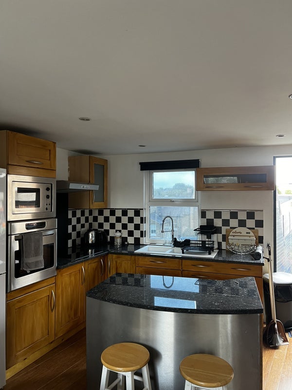 Flat Herbert Road in Greater London