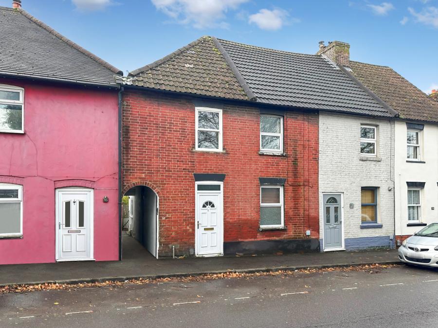 House Churchfields Road in Salisbury