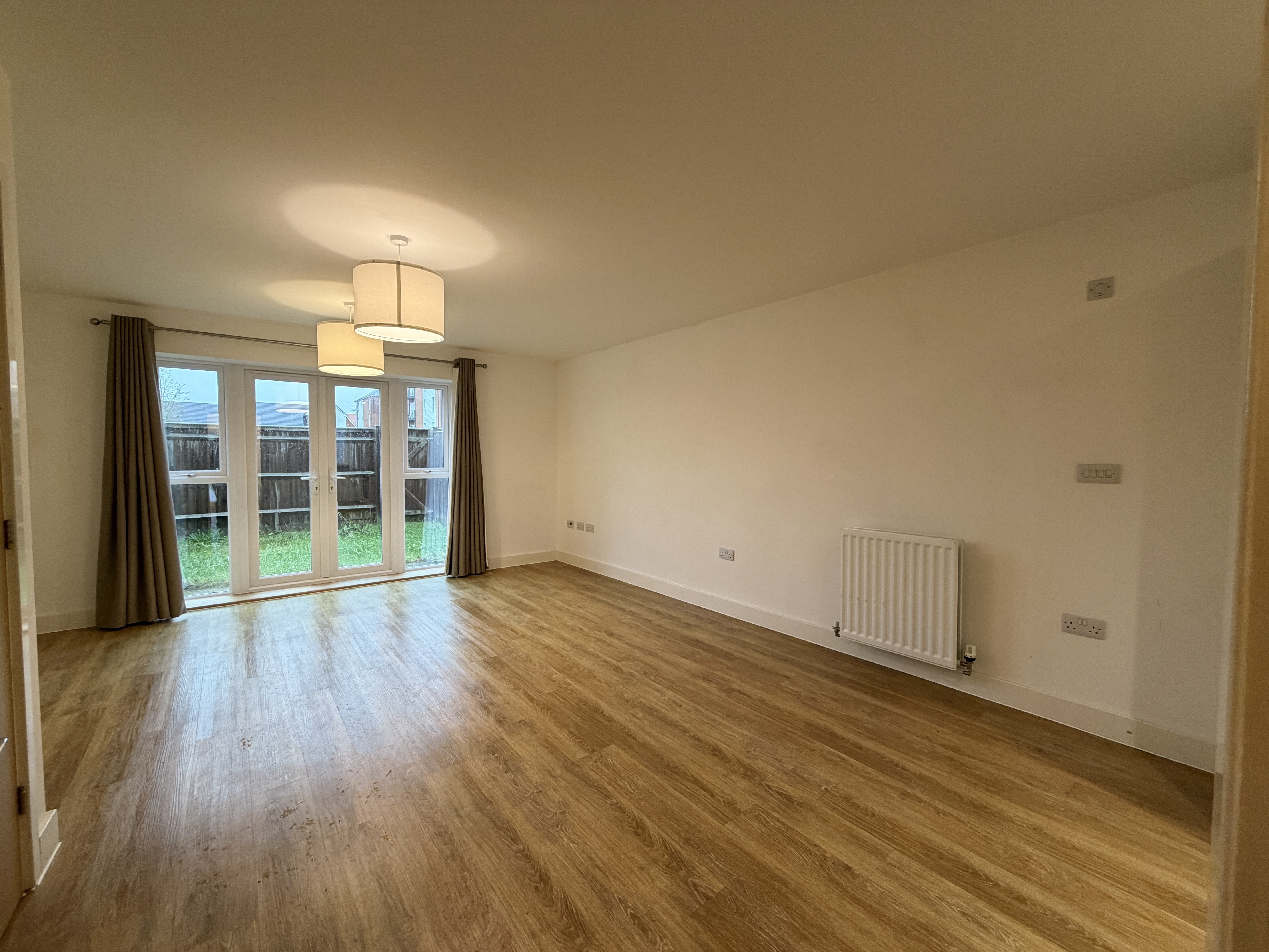 Flat Clay Vale in Horsham