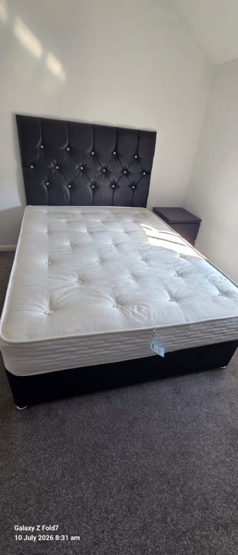 Room Froghall in Newcastle-under-Lyme