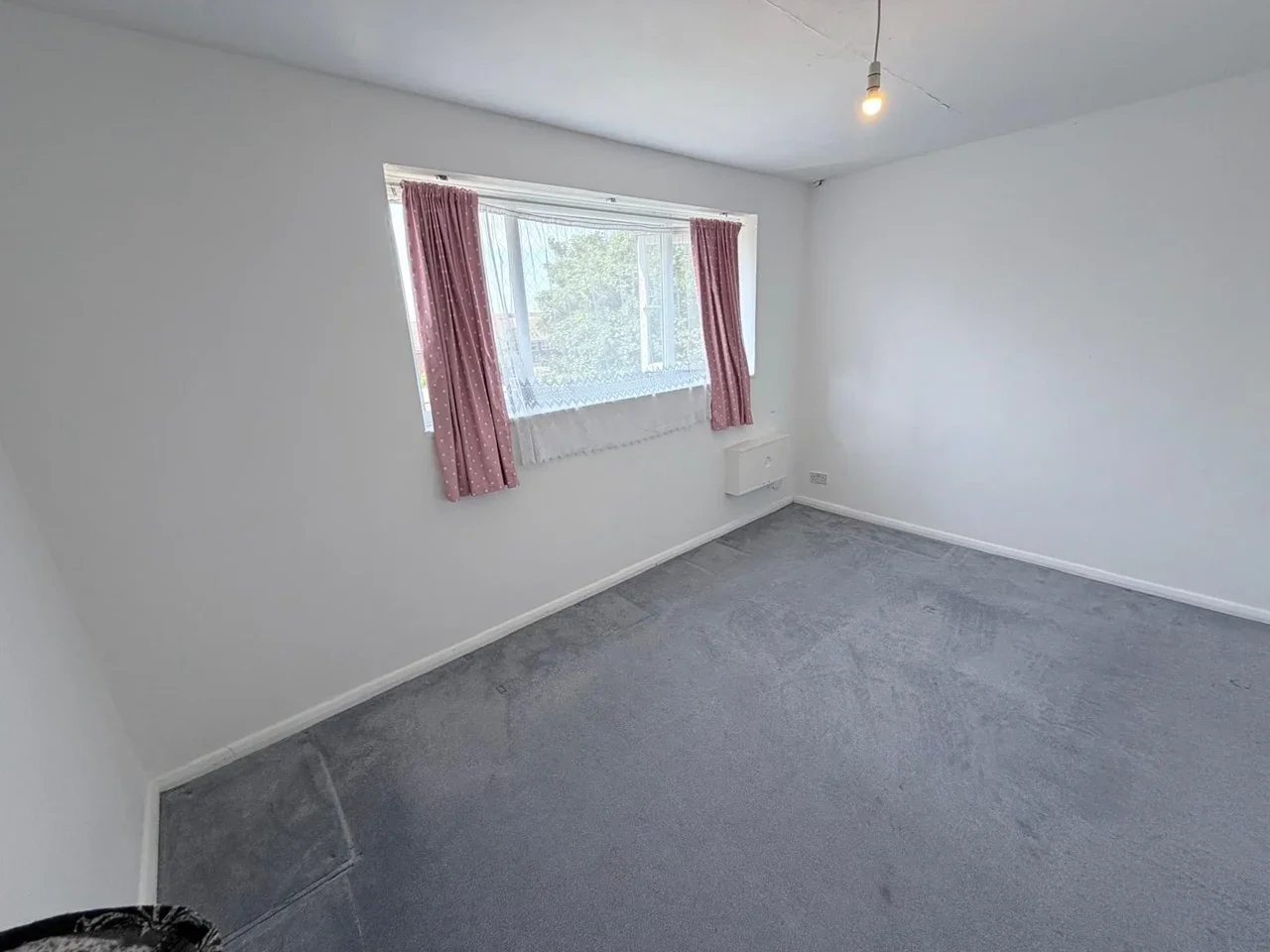 House Aplin Way in Greater London