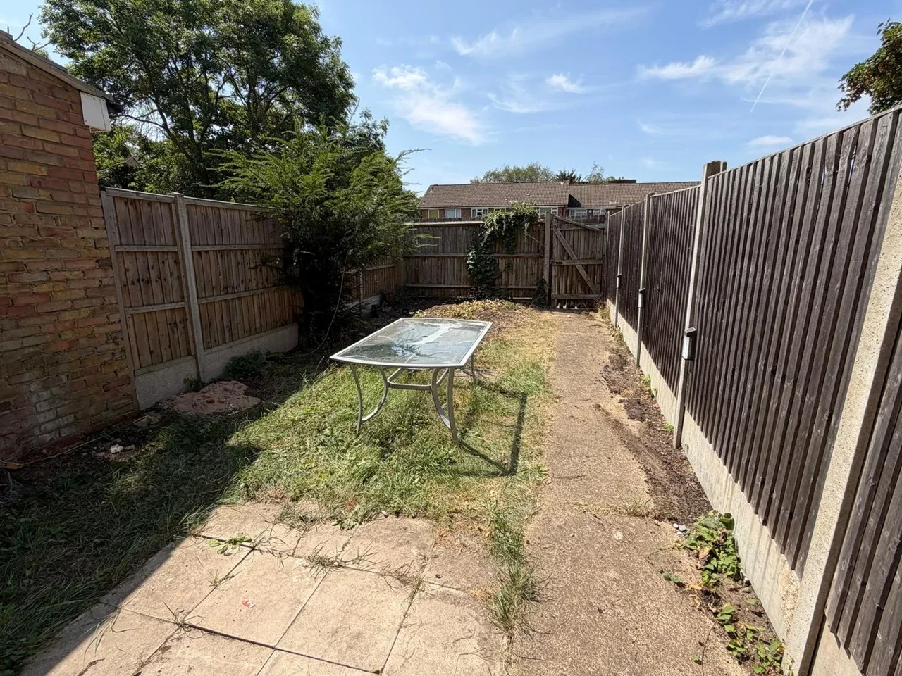 House Aplin Way in Greater London