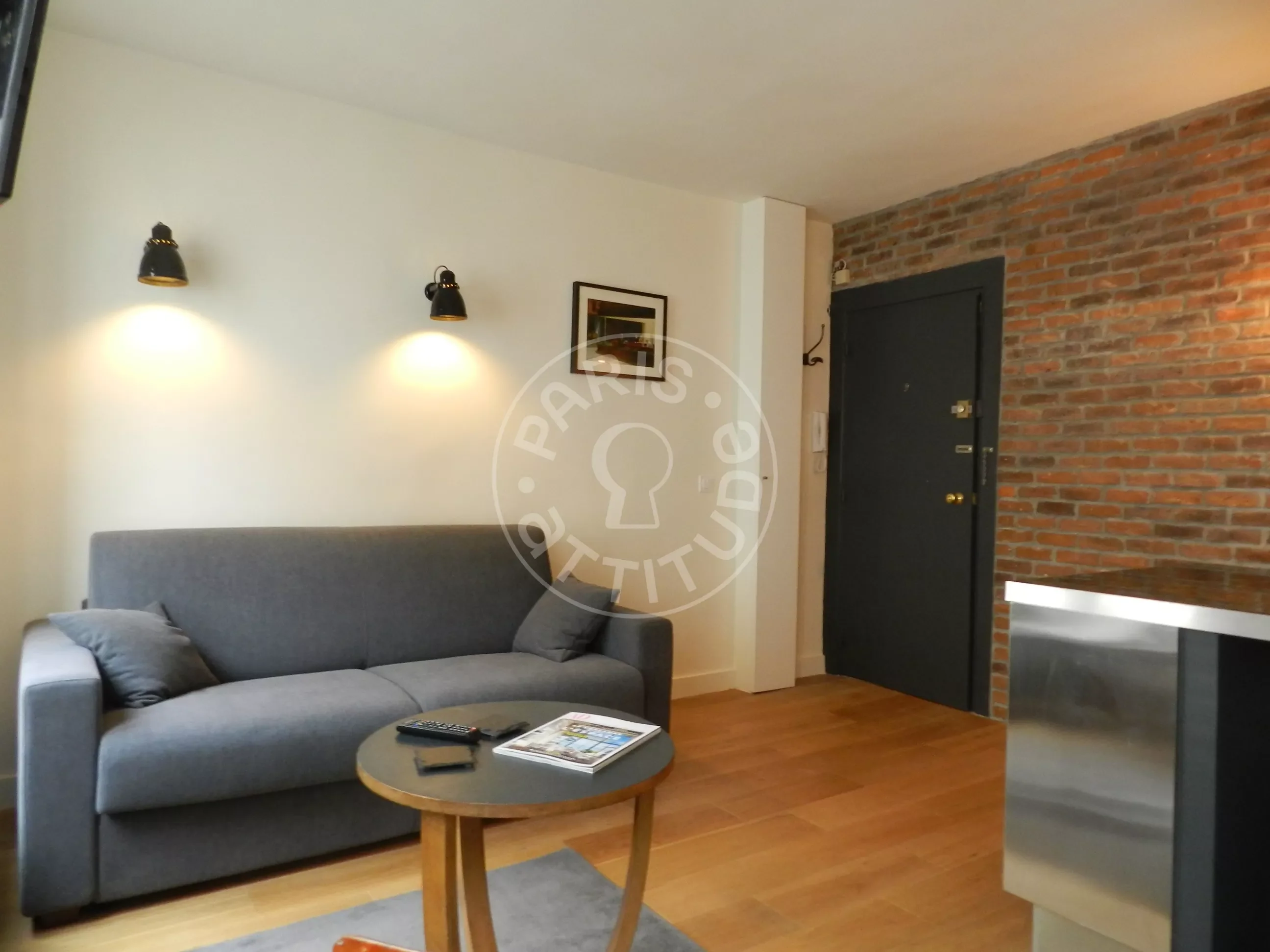 Flat Rue de l'Échiquier in Paris