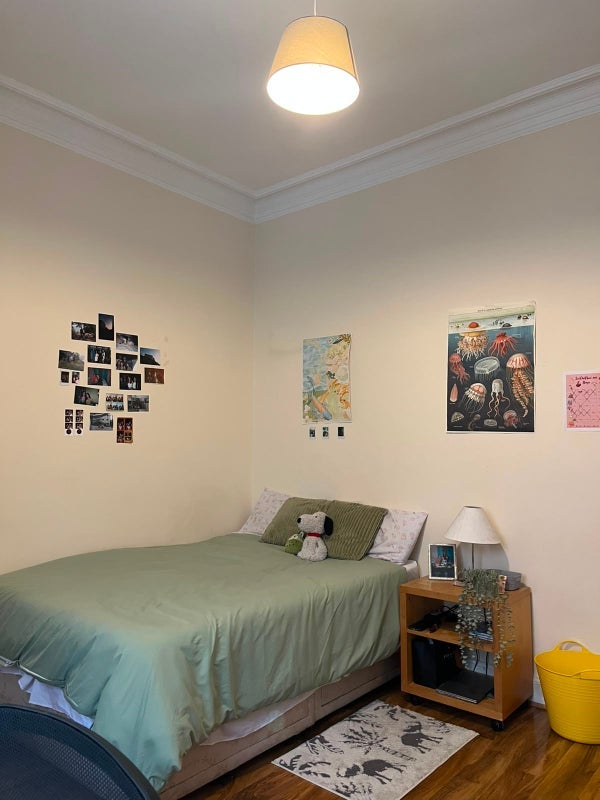Room Valleyfield Street in City of Edinburgh