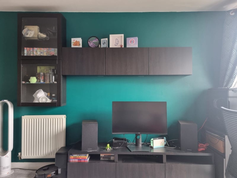 Room Broadwater Road in Greater London