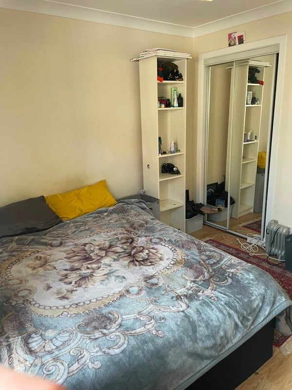 Flat Maryhill Road in Glasgow