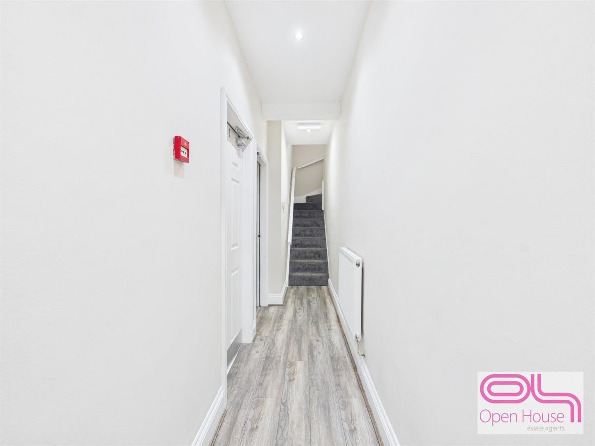 Room Elmsley Street in Preston