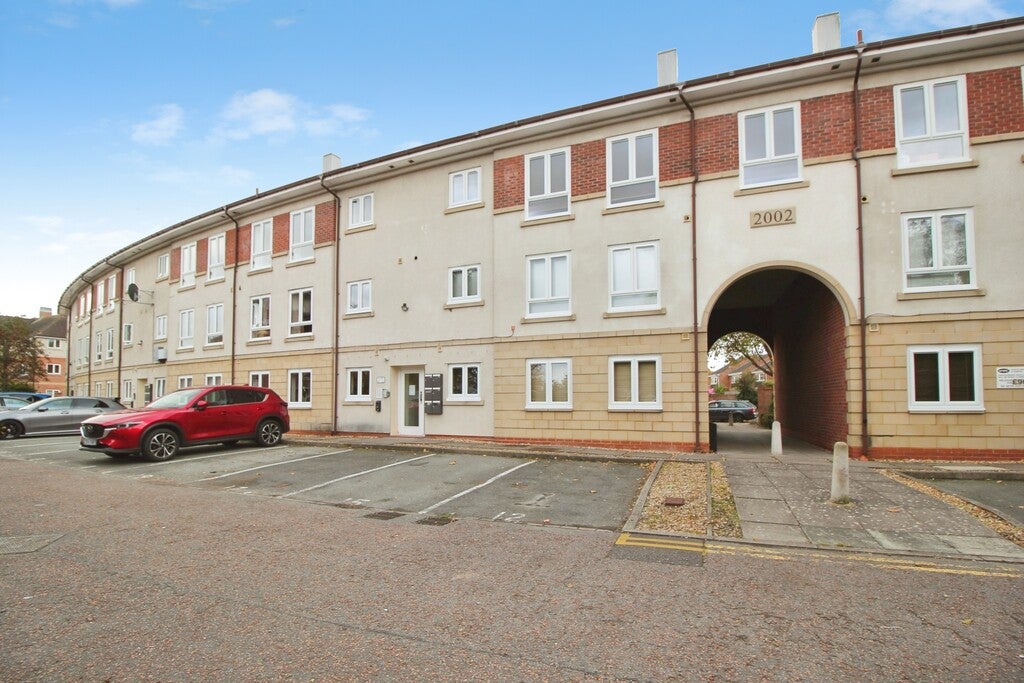 Flat Victoria Court in Chester